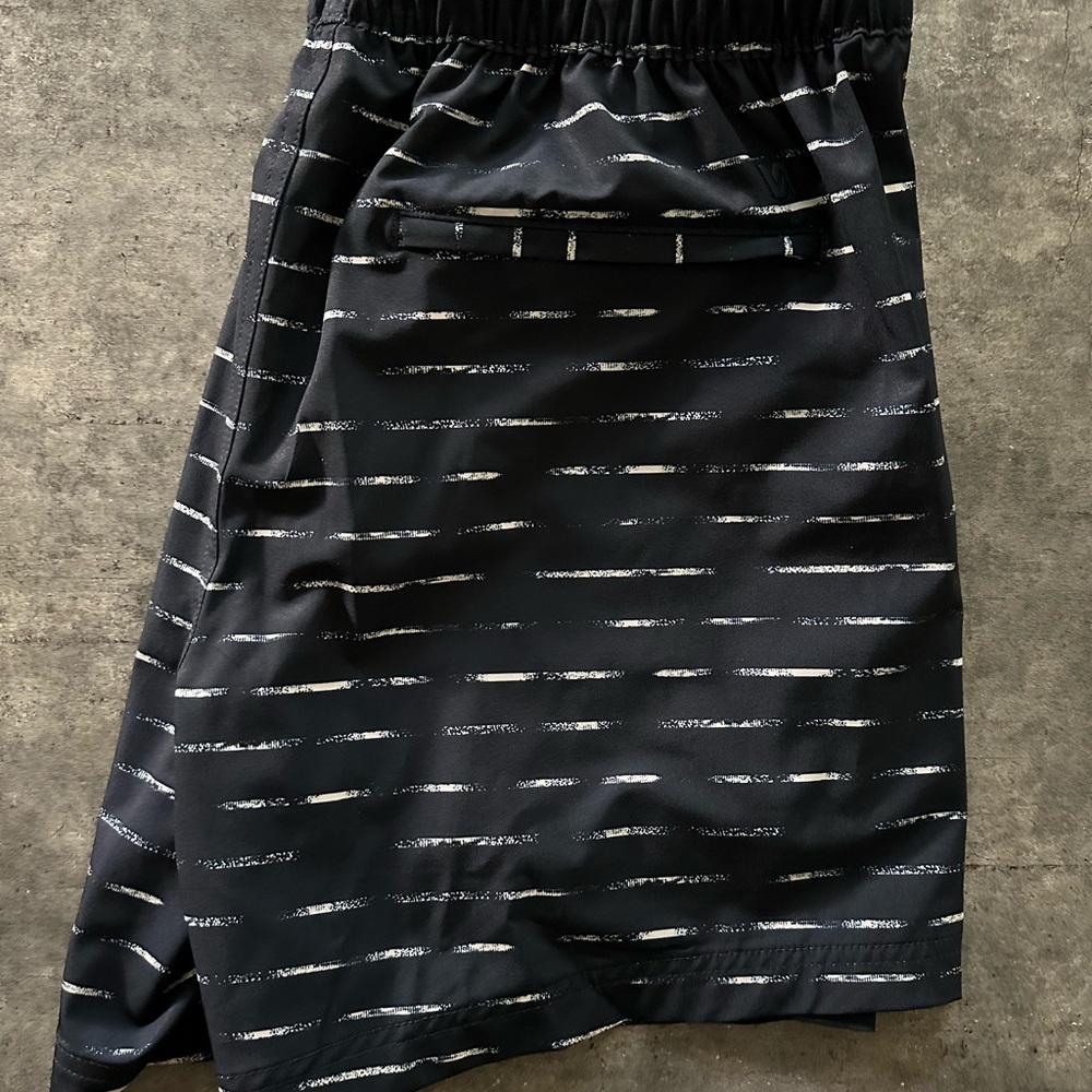VRST Men’s 5” Resort Shorts